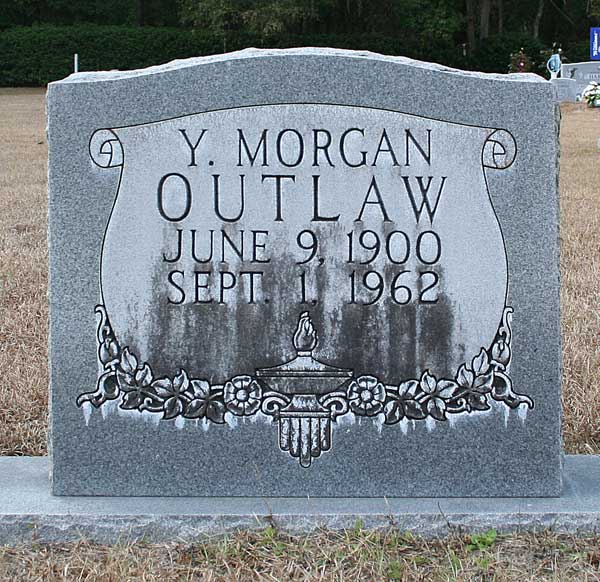 Y. Morgan Outlaw Gravestone Photo