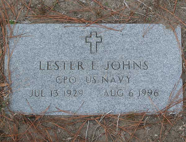 Lester E. Johns Gravestone Photo