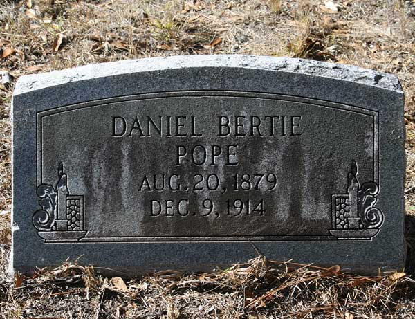 Daniel Berie Pope Gravestone Photo