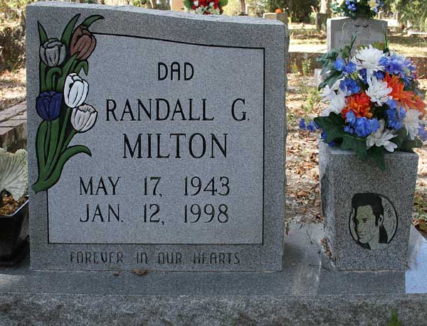 Randall G. Milton Gravestone Photo