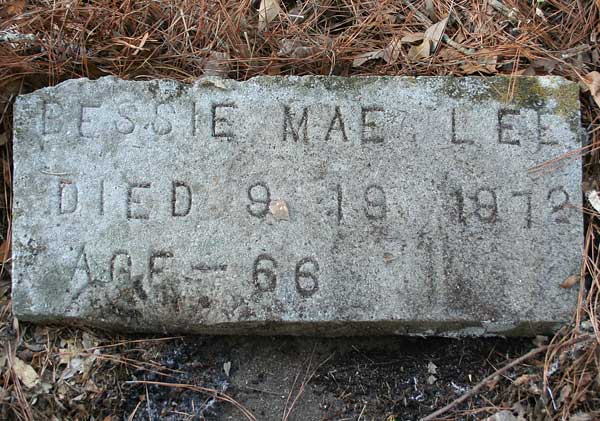 Bessie Mae Lee Gravestone Photo