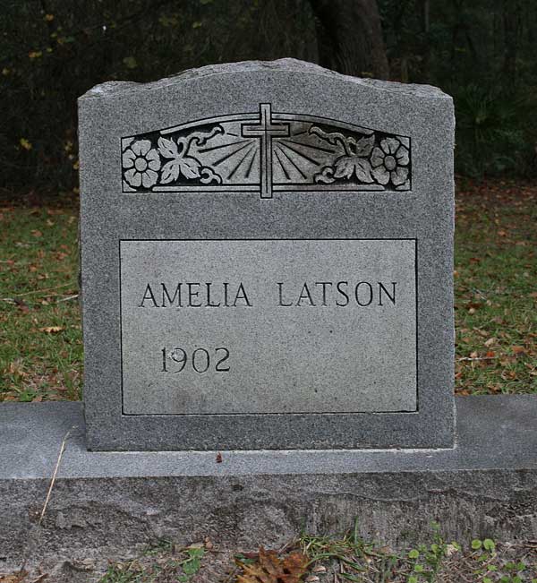 Amelia Latson Gravestone Photo