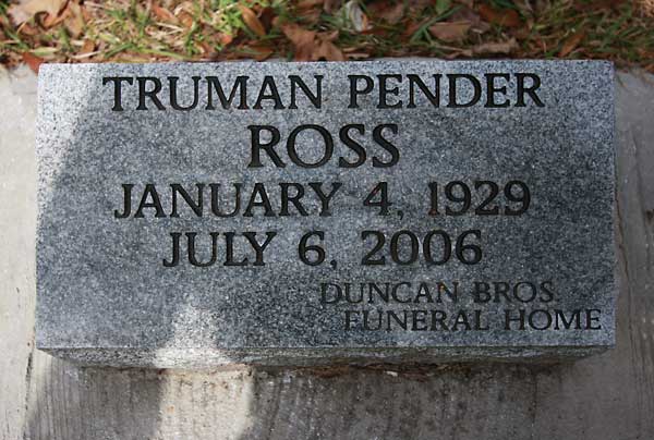TRUMAN PENDER ROSS Gravestone Photo