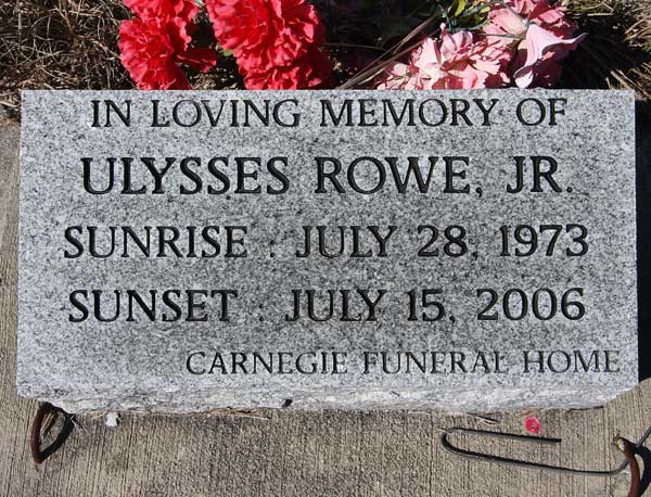 Ulysses Rowe Gravestone Photo