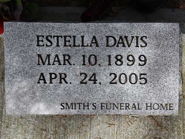 Estella Davis Gravestone Photo