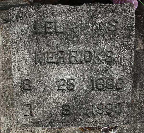 Lela S. Merricks Gravestone Photo