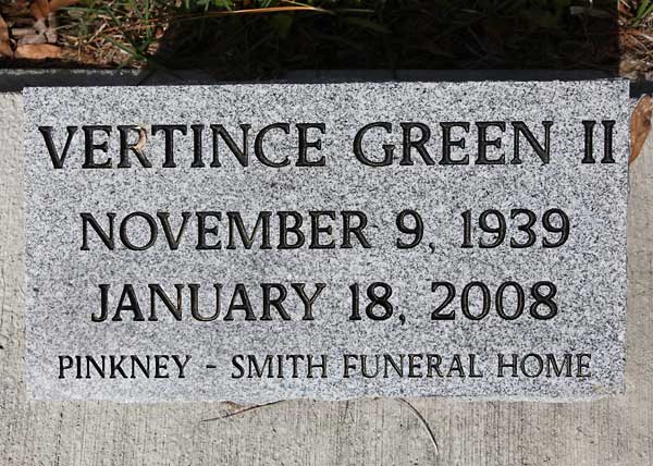 Vertince Green Gravestone Photo