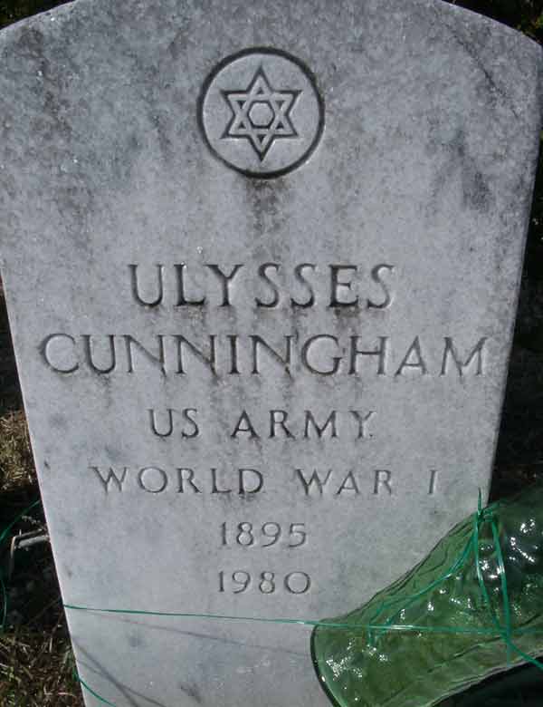 Ulysses Cunningham Gravestone Photo