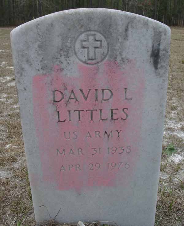 David L. Littles Gravestone Photo